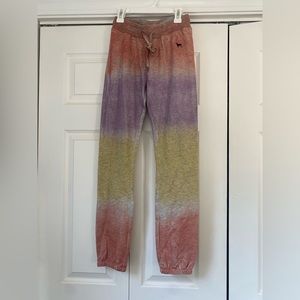 Black dog sweatpants